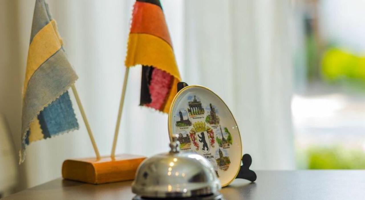 Hotel Berlin Pinamar Eksteriør bilde